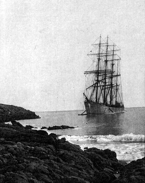 Barry And District News: In 1734 the customs men at Barry were told to keep watch for the Guernsey smuggler Richard Robinson’s three - masted sailing ship for which he used for smuggling, possibly similar in form to the Vandura, a three-masted schooner which run aground at